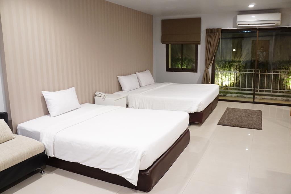 The One Residence Hotel Bangkok Exteriör bild
